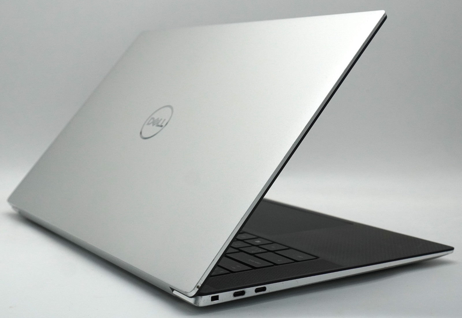 Dell XPS 15 9510  i7-11800H 32GB RAM 1TB SSD RTX 3050 Ti 15,6″ QWERTY #1