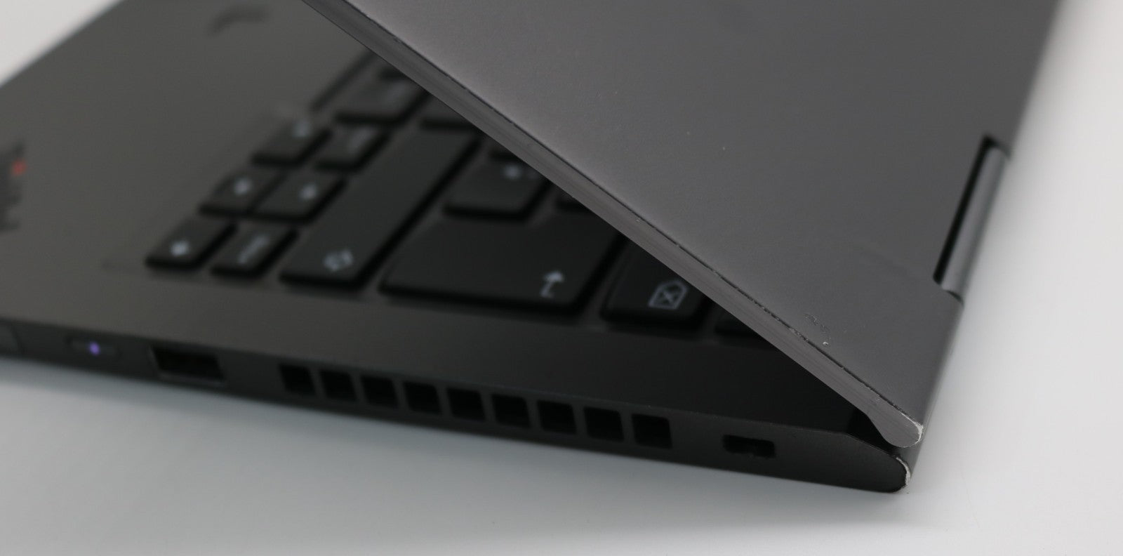 Lenovo Thinkpad X1 Yoga Gen 4 i5-8365U 16GB RAM 512GB SSD Touch mit Stift