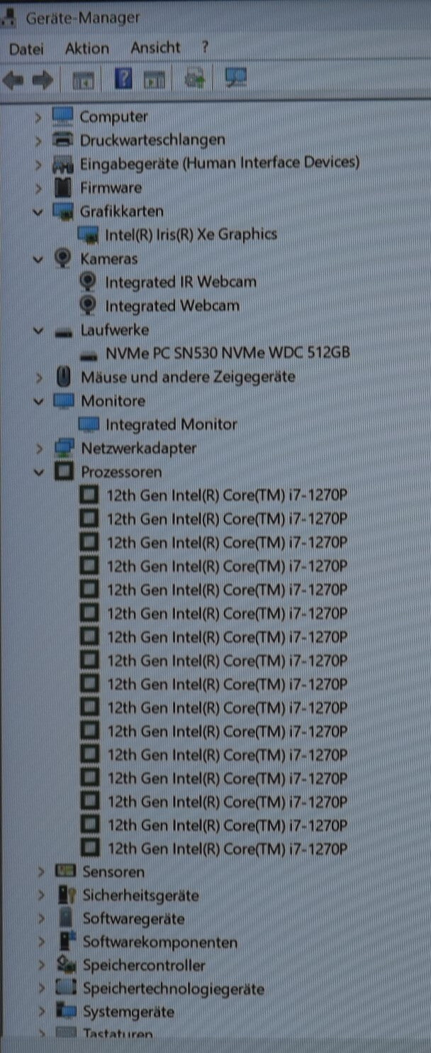 Dell Latitude 5530 i7-1270p 4P/8E 32GB RAM 512GB SSD IRF Cam. 15,6 FHD Garantie