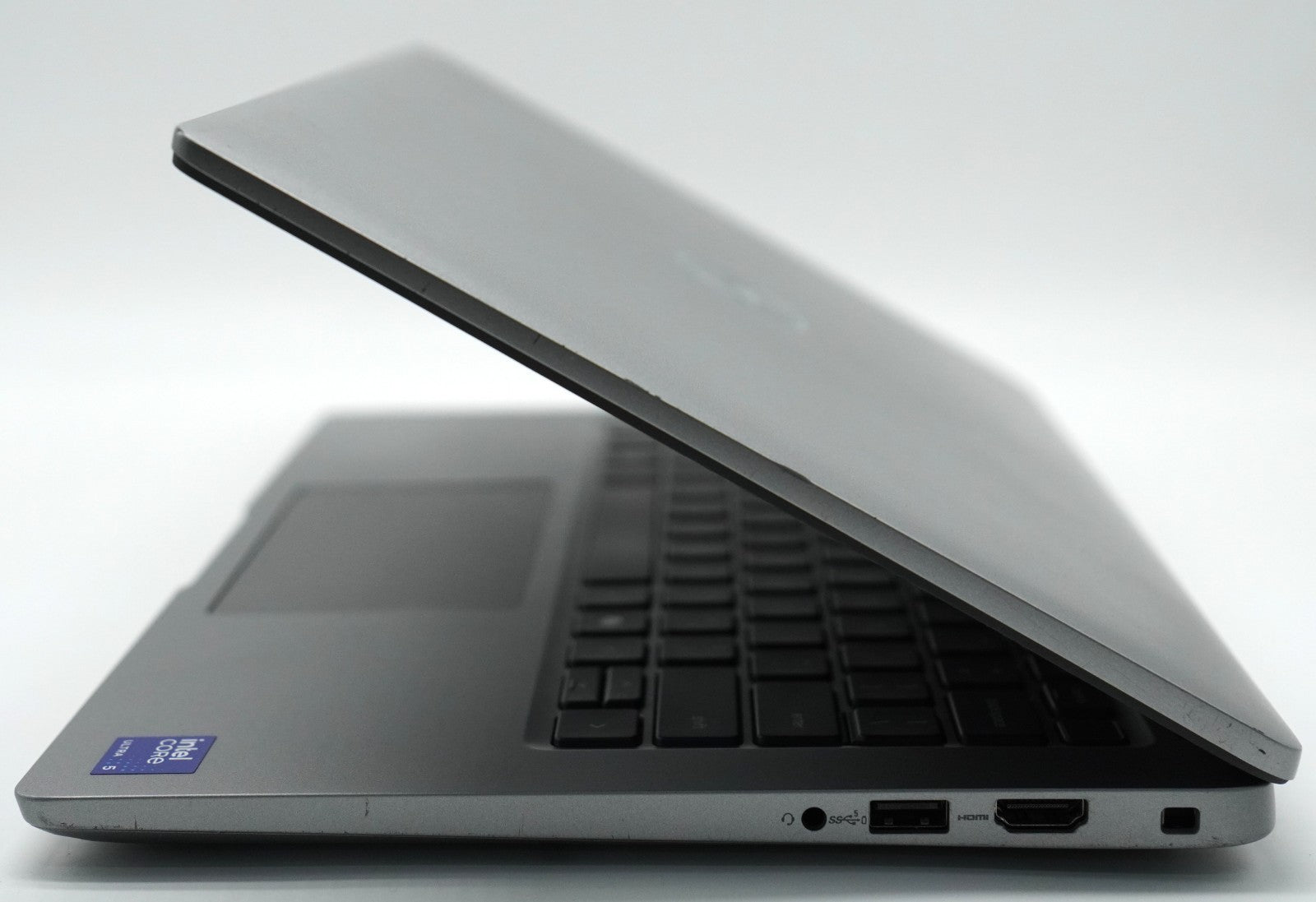 Dell Latitude 5450 Ultra 5 135U 32GB RAM 512GB SSD 14'' FHD AI Boost QWERTY W11