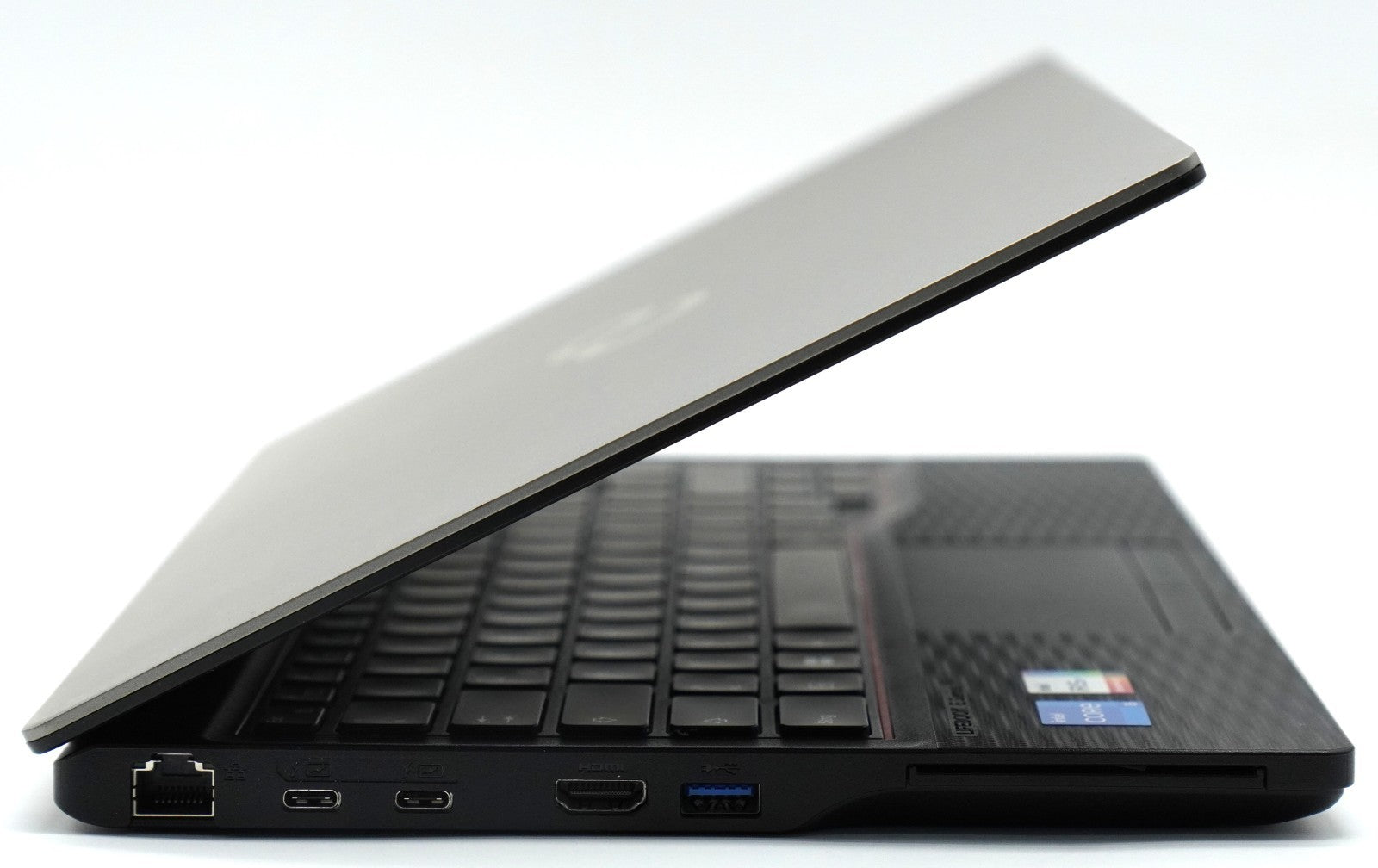 Fujitsu Lifebook E5412 i5-1235U 16 GB RAM 256 GB SSD 14″ Full HD Windows 11 Pro