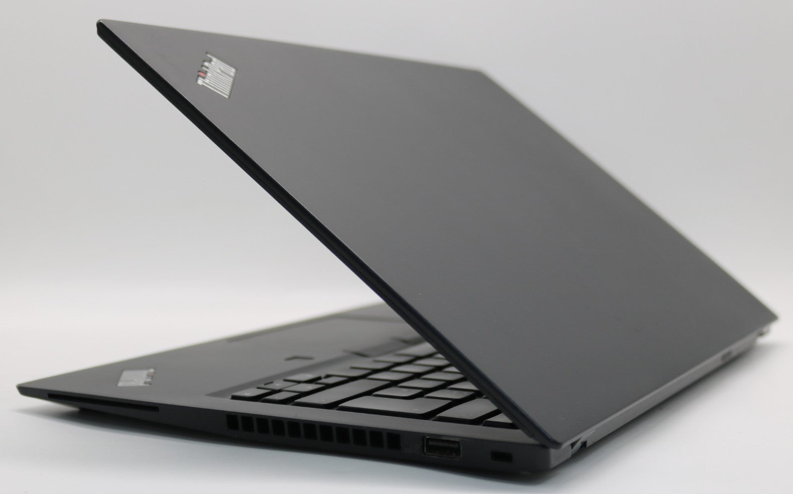 Lenovo ThinkPad T490s i7-8565U 16GB RAM 512GB SSD 14 Intel UHD 620 Win11