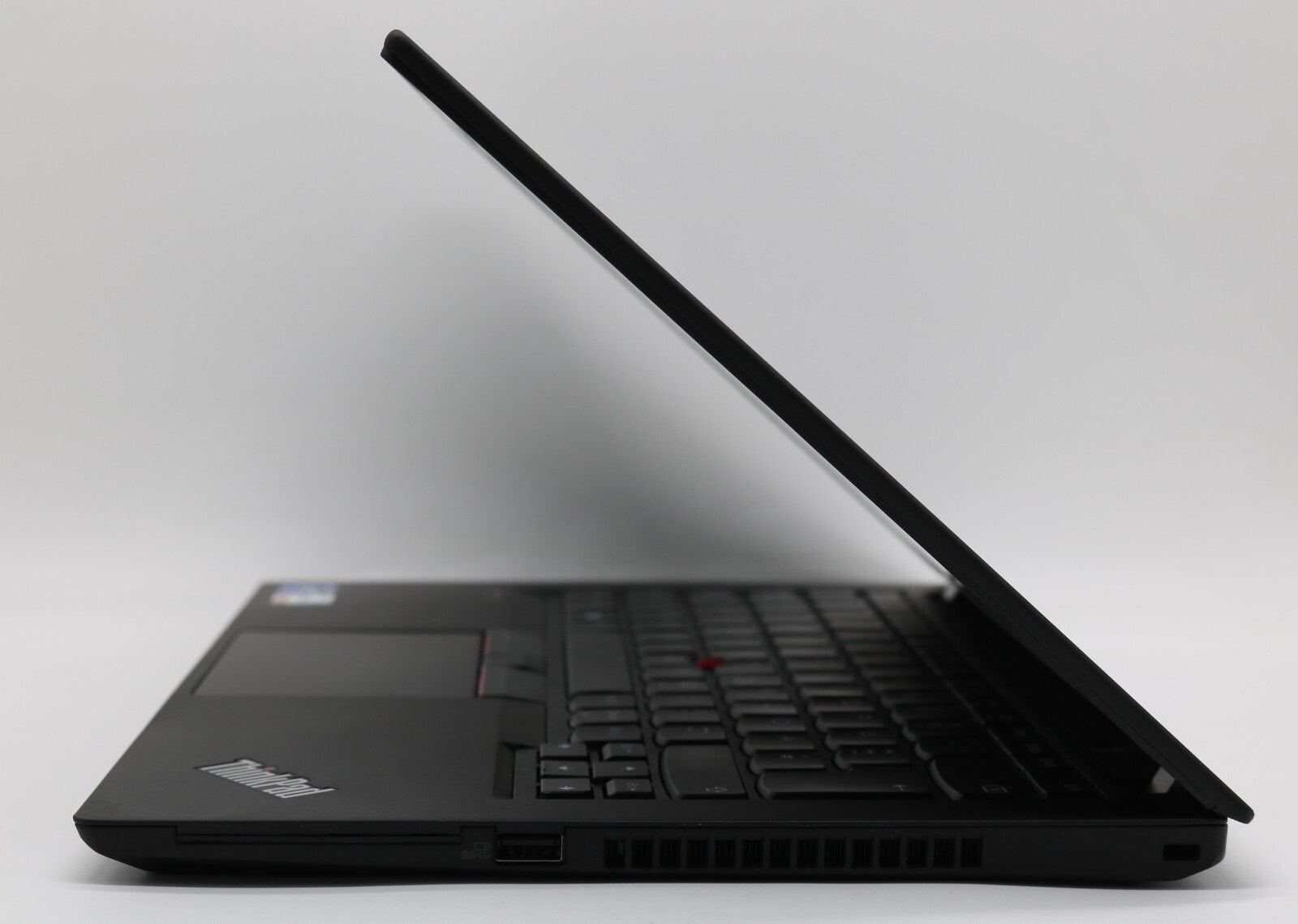 Lenovo Thinkpad T14 Gen2 i7-1185G7 32GB RAM 256GB SSD FHD Iris Xe Graphics Win11
