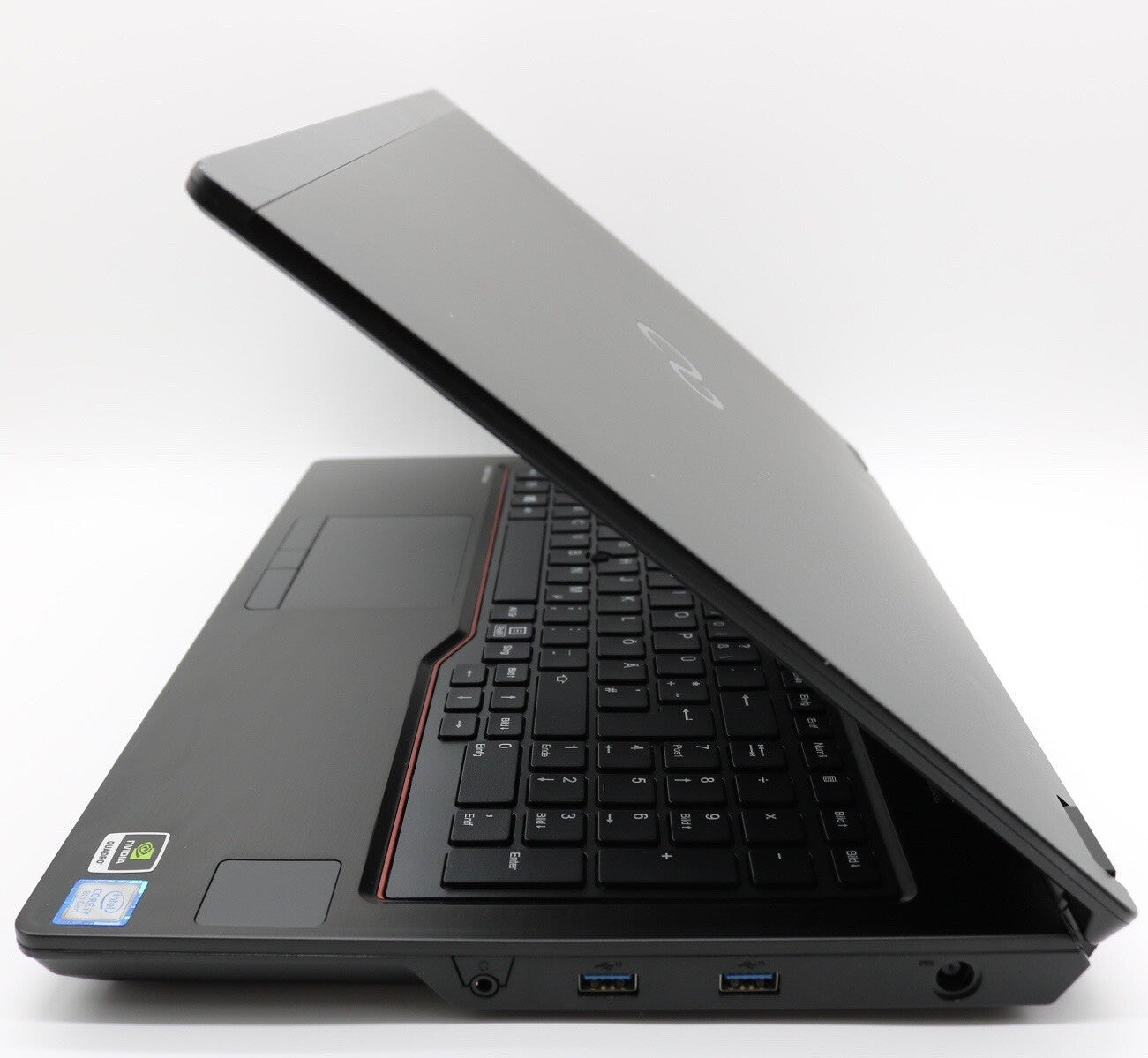 Fujitsu Celsius H780 i7-8750H 64GB RAM 512 SSD NVMe P600 15,6 Zoll A-Ware Win11